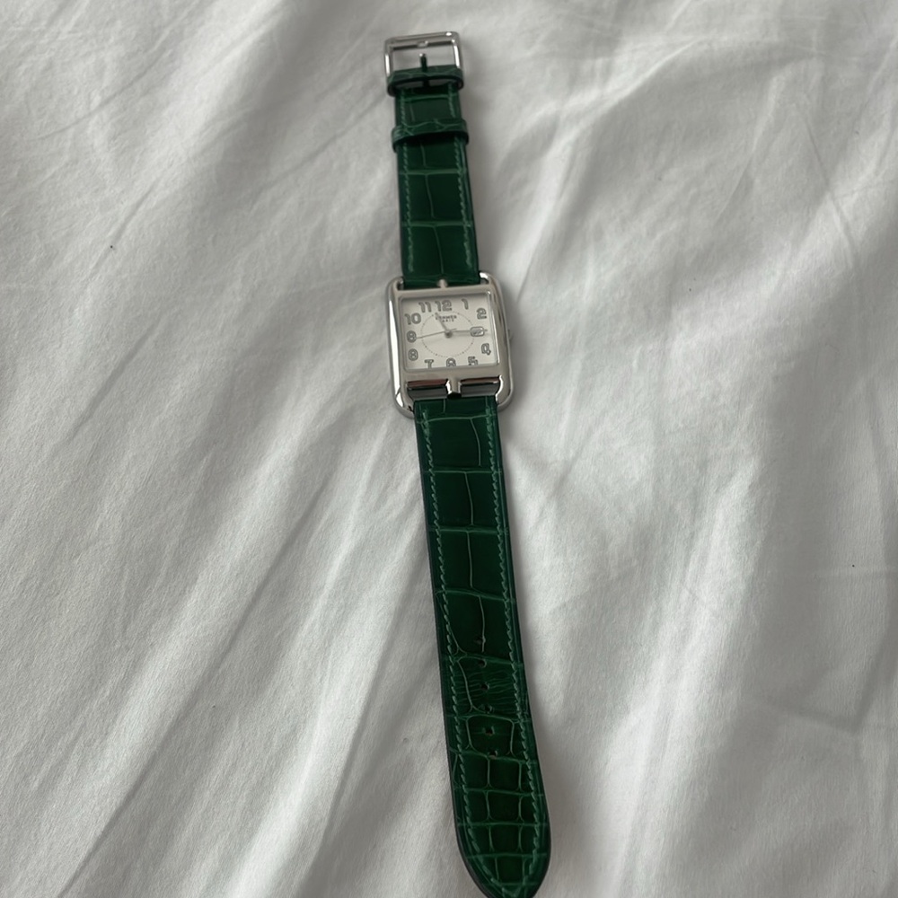 Authentic Hermes Vert Glossy Alligator Cape Cod 37mm Watch STRAP ONLY